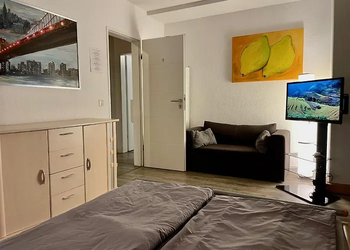 Winwin Im Westen Хостел Билефельд