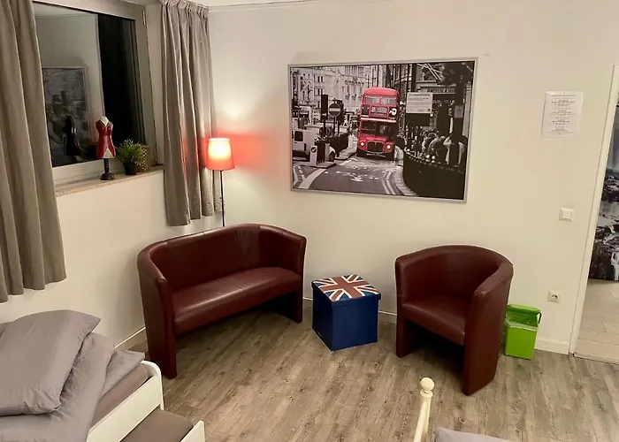 Winwin Im Westen Hostal